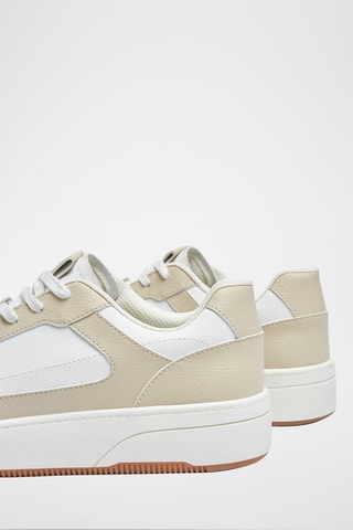 Baskets Blanc et beige