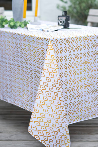 Toalha de mesa retangular Batik Curry Branco e dourado