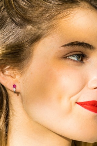 Argolas Lisemore Ouro branco, rubis e diamantes