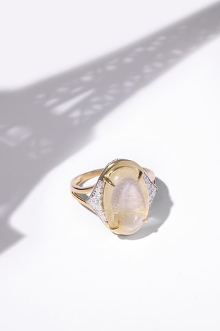 Anel Bihina - Ouro amarelo, diamantes 0,140 quilates/20 e rutilo 7,4 quilates/1