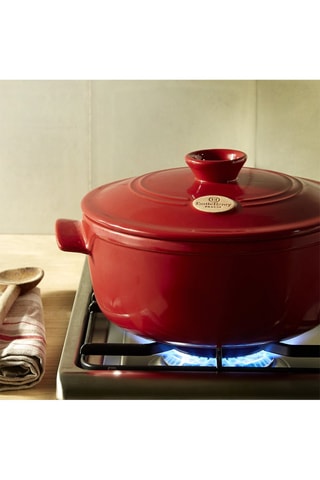 Cocotte ronde en céramique Flame® - 22,5 cm - 2,5 l - 2 à 4 personnes