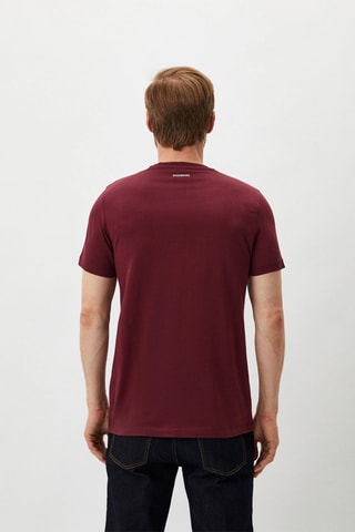 Camiseta - Blanco y rojo