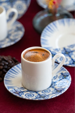 Service à café en porcelaine - 6 personnes