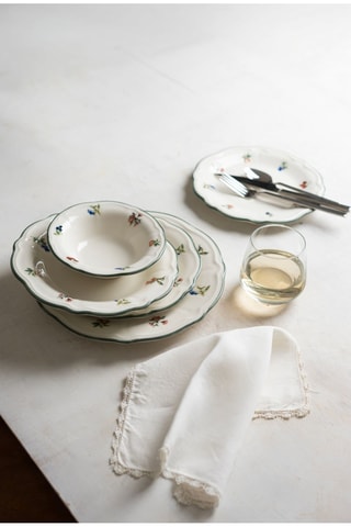 Service en porcelaine - 24 pièces