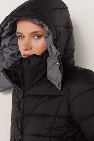 Piumino con cappuccio - Nero