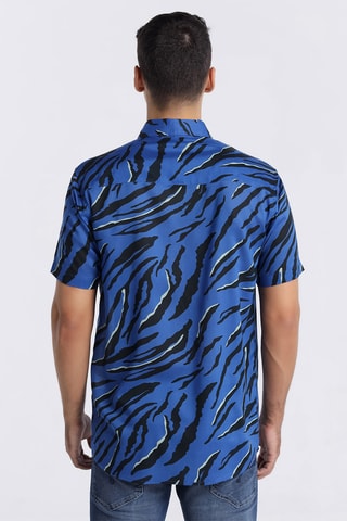 Camisa - Azul e preto