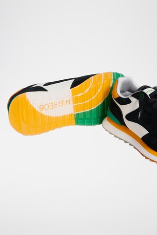 Sneakers in pelle scamosciata Nigreos - Nero