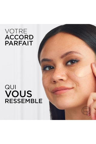 Fond de teint Fluide - 4.5N beige - 30 ml - L'Oréal Paris