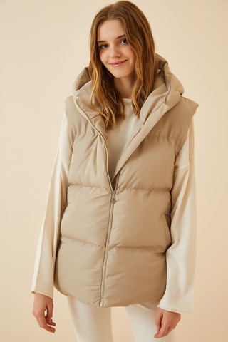 Piumino con cappuccio senza maniche - Beige