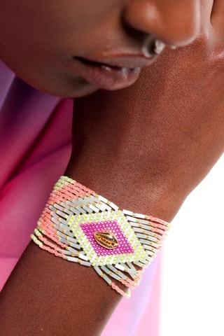 Manchetarmband Chokohona - Goudkleurig en Wit 