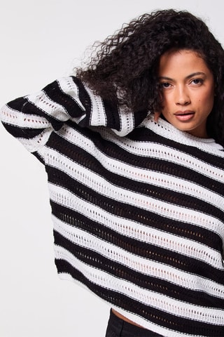 Pull Noir et blanc - Jennyfer