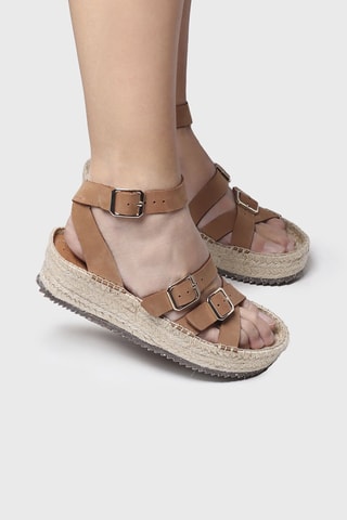 Sandálias com plataforma em couro Valeria - Camel - Castanho