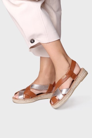 Sandálias com cunha em couro Elia-Bg - Camel e prateado - Castanho e prateado