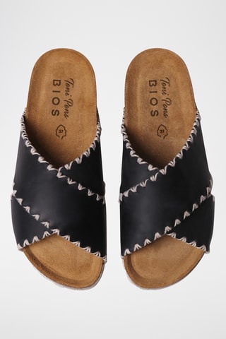 Mules em couro Grit - Preto