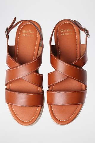 Sandálias com plataforma em couro Elisenda - Camel - Castanho