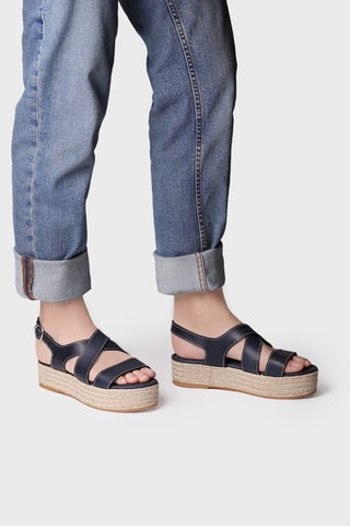 Sandálias com plataforma em couro Elisenda - Camel - Azul