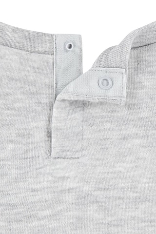 Sweat et jogging 
Gris et rose - Nike