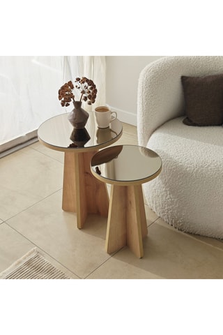 2 tables basses - 50 x 40 et 45 x 30 cm