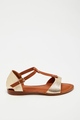 Sandálias 
Camel e dourado