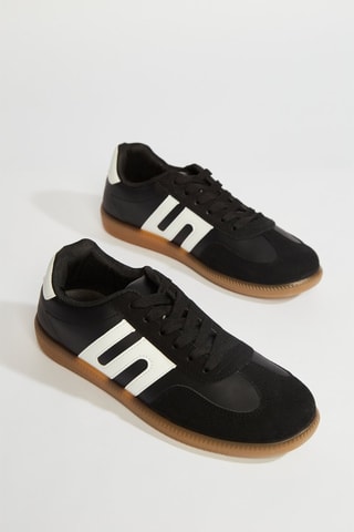 Sapatilhas - Preto e branco