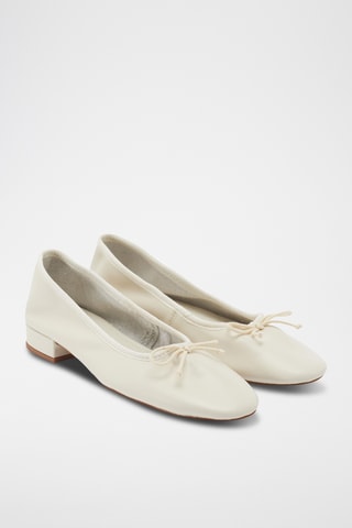 Ballerines en cuir - Ecru