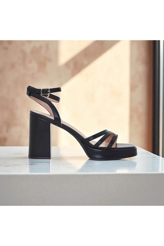Sandálias de salto Priscilla - Preto