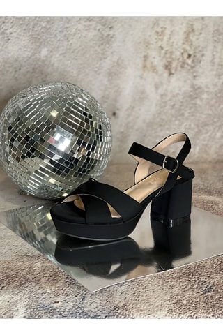 Sandálias de salto Confiante - Preto