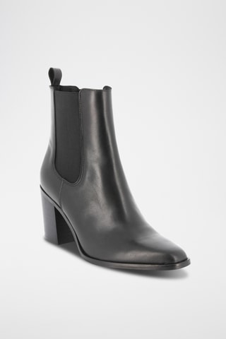 Botins Chelsea em couro Brunella - Preto