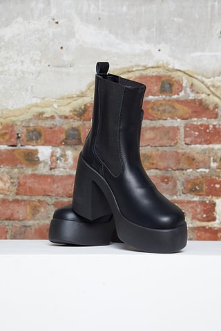 Botins com plataforma Marcia - Preto