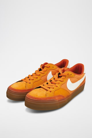 Baskets en cuir - Marron et orange - Nike