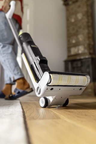Aspirateur balai laveur sans fil FCV 3 - 30 min d'autonomie