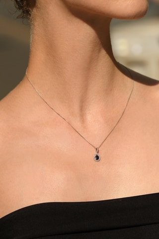 Pendentif Larme bleu nuit - Or blanc, diamants et saphir
