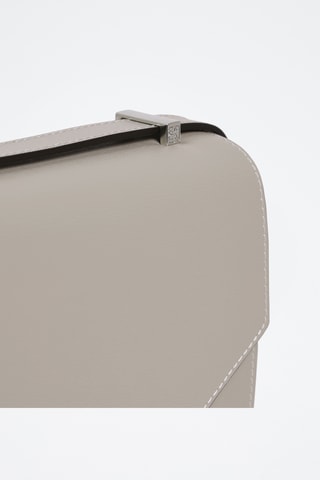 Bandolera de piel - Gris