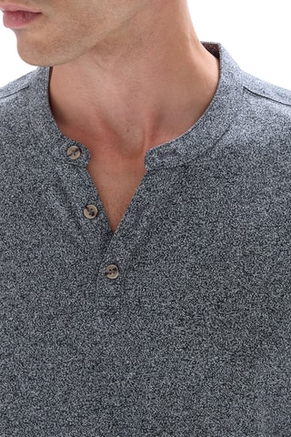 T-shirt regular - Nero e bianco