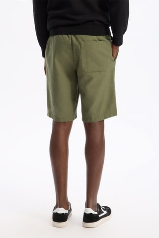 Bermuda regular - Kaki