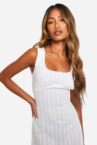 Robe patineuse en broderie anglaise - Ecru