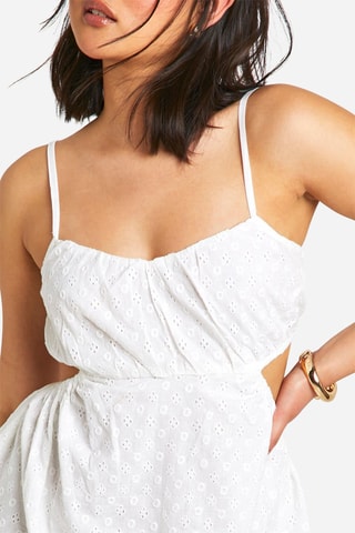 Robe patineuse en broderie anglaise - Blanc