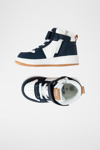 Baskets montantes - Blanc et bleu marine