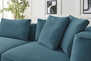 Canapé d'angle droit et pouf Leopold Bleu clair