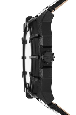 Montre à quartz solaire en plastique recyclé - Noir