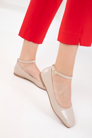 Ballerine in vernice - Beige