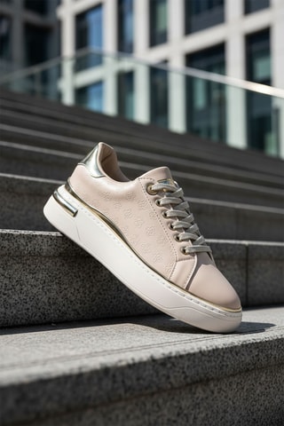 Sneakers - Beige