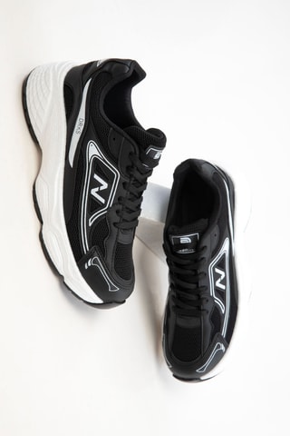 Sneakers - Nero e bianco