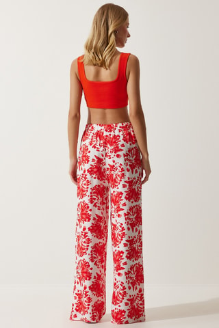 Calças loose cintura subida - Cru e vermelho