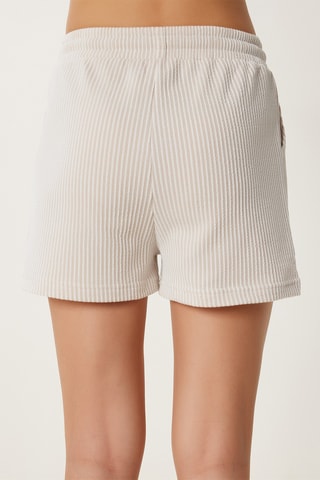Shorts - Beige