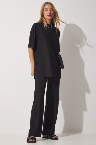 T-shirt e pantaloni wide legs - Nero