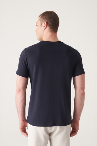 T-shirt - Azul-marinho