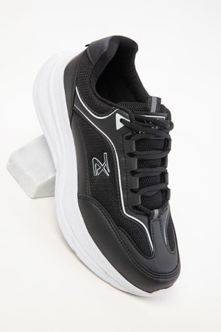 Sneakers - Nero e bianco