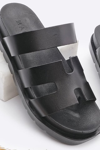Mules em couro - Preto