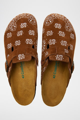 Zuecos de nobuk Folk Capri - Camel - Diseño ancho